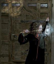 Harry Potter and the philosopherʼs stone. Illustrated edition. Book 1. Image №6