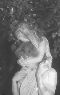 Я їду додому їсти шовковицю з дерева. Image №13