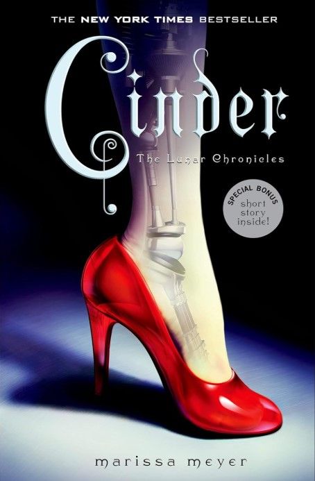 Lunar Chronicles. Cinder. Book 1