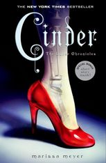 Lunar Chronicles. Cinder. Book 1